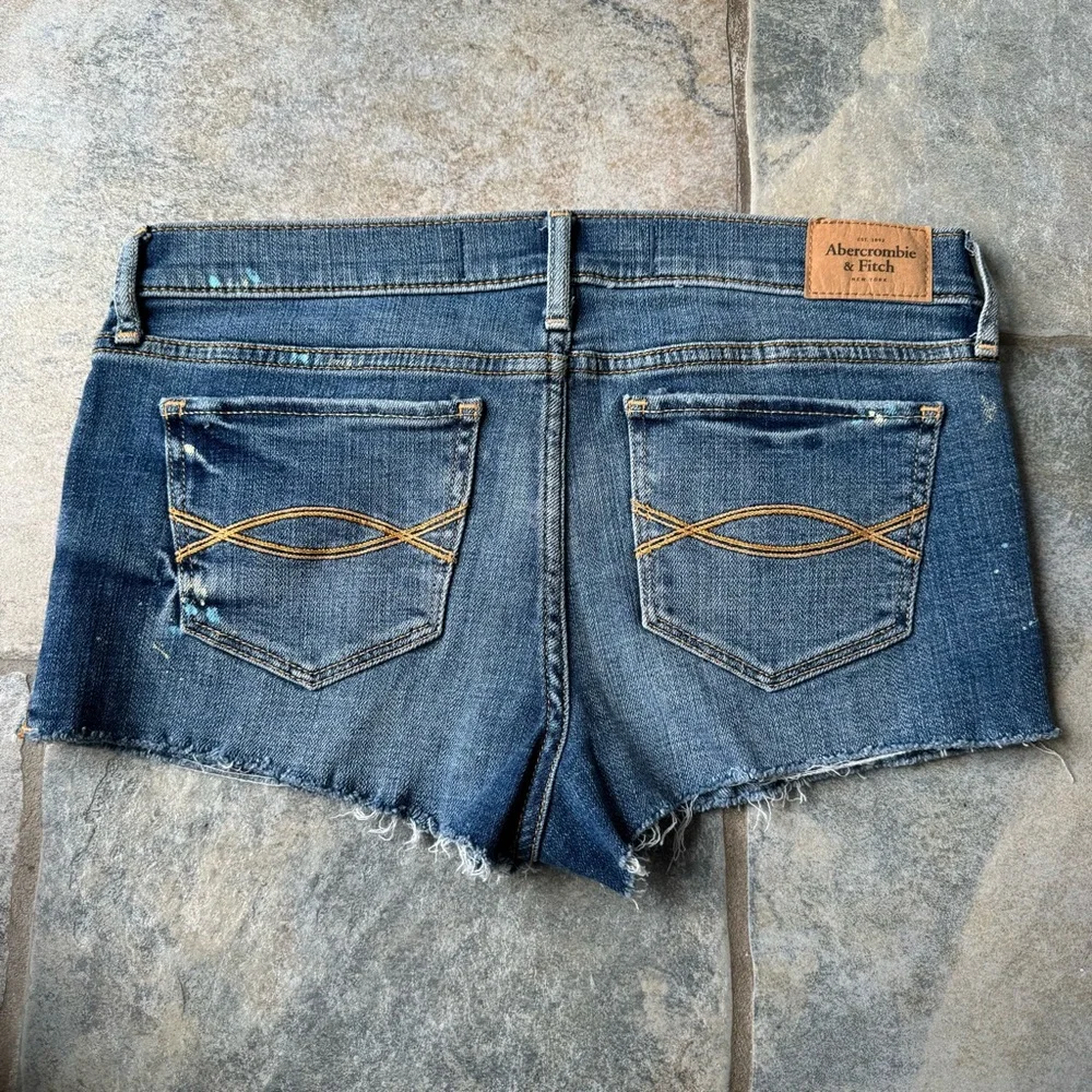 Abercrombie &‎ Fitch Y2K 2000s Blue Paint Splatter Cut-Off Vintage Jean Shorts 2
